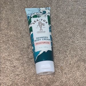 Bath and body works seaweed body moisturizer